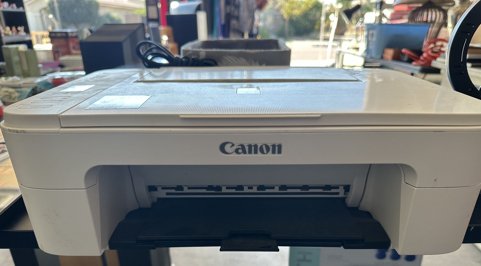 Canon PIXMA TS3122 wireless all-in-one inkjet printer.