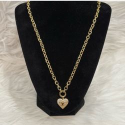 Heart Neck Decor