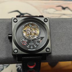 LIMITED EDITION #123/300 - AUTOMATIC XERIC XERISCOPE 2 WATCH (LIKE NEW)