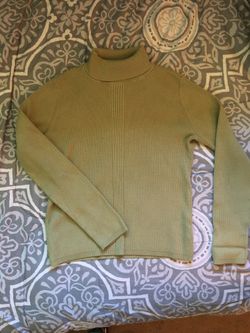Green turtleneck