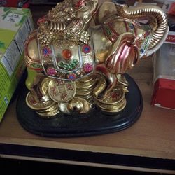 Money  elephant