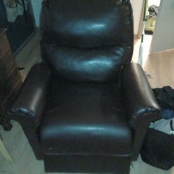Recliner Comes With The Button You Can It's A Lift Chair