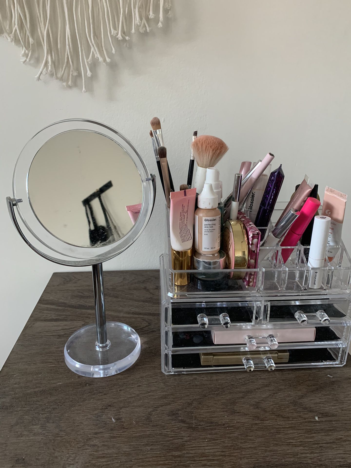 Make up mirror and organizer