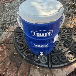 Lowe’s Ice Chest 
