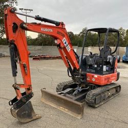 Mini Ex 8k Kubota **Free Buckets**
