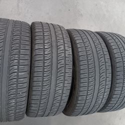 4x Pirelli Scorpion Zero 275/44/22