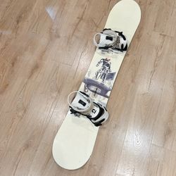 USED Flow Team Snowboard size 153 with Small Union Cadet Bindings.