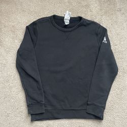 black adidas crewneck