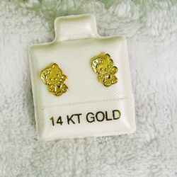 Cute Hello Kitty 14K Gold Earring