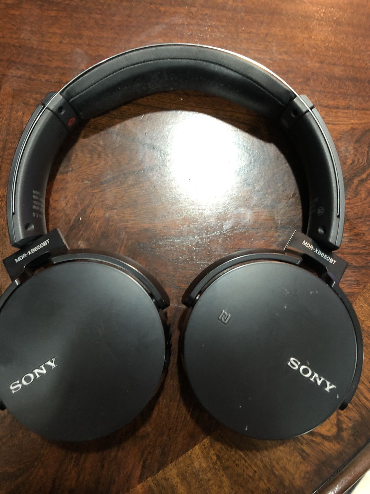 Sony Wireless Headphones model MDR-X650BT