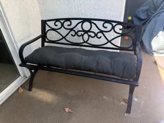 Black Metal Outdoor Bench – $25 (Pickup Only)