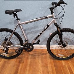 KHS Alite 150 Mountain Bike with 21" aluminum frame and Shimano Parts 