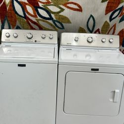 Maytag Set Gas Laundry 