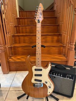 Peavey T30 Vintage American Guitar w/ Fender Amp