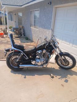 Suzuki intruder 1400