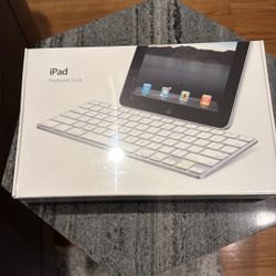 iPad Keyboard Dock