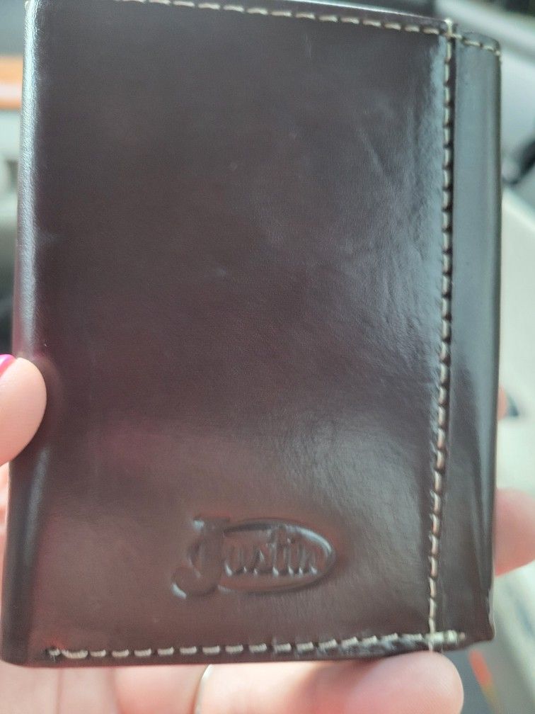 Brand New Justin Leather Wallet 