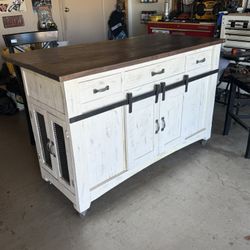 Pueblo Kitchen Island 