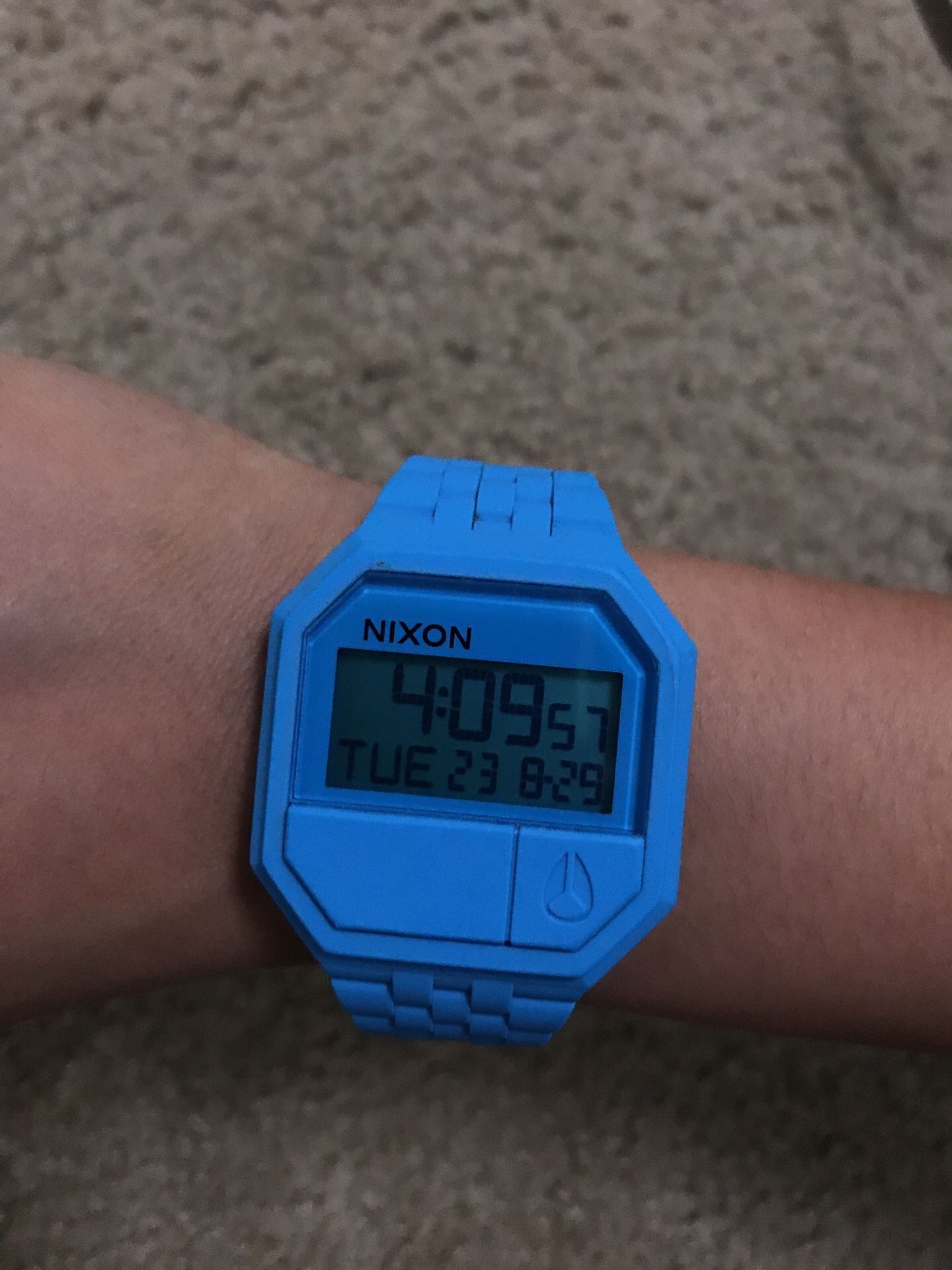 Nixon “robot rock” rubber re-run watch