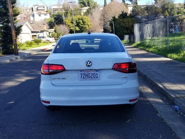 2016 Volkswagen Jetta Sedan