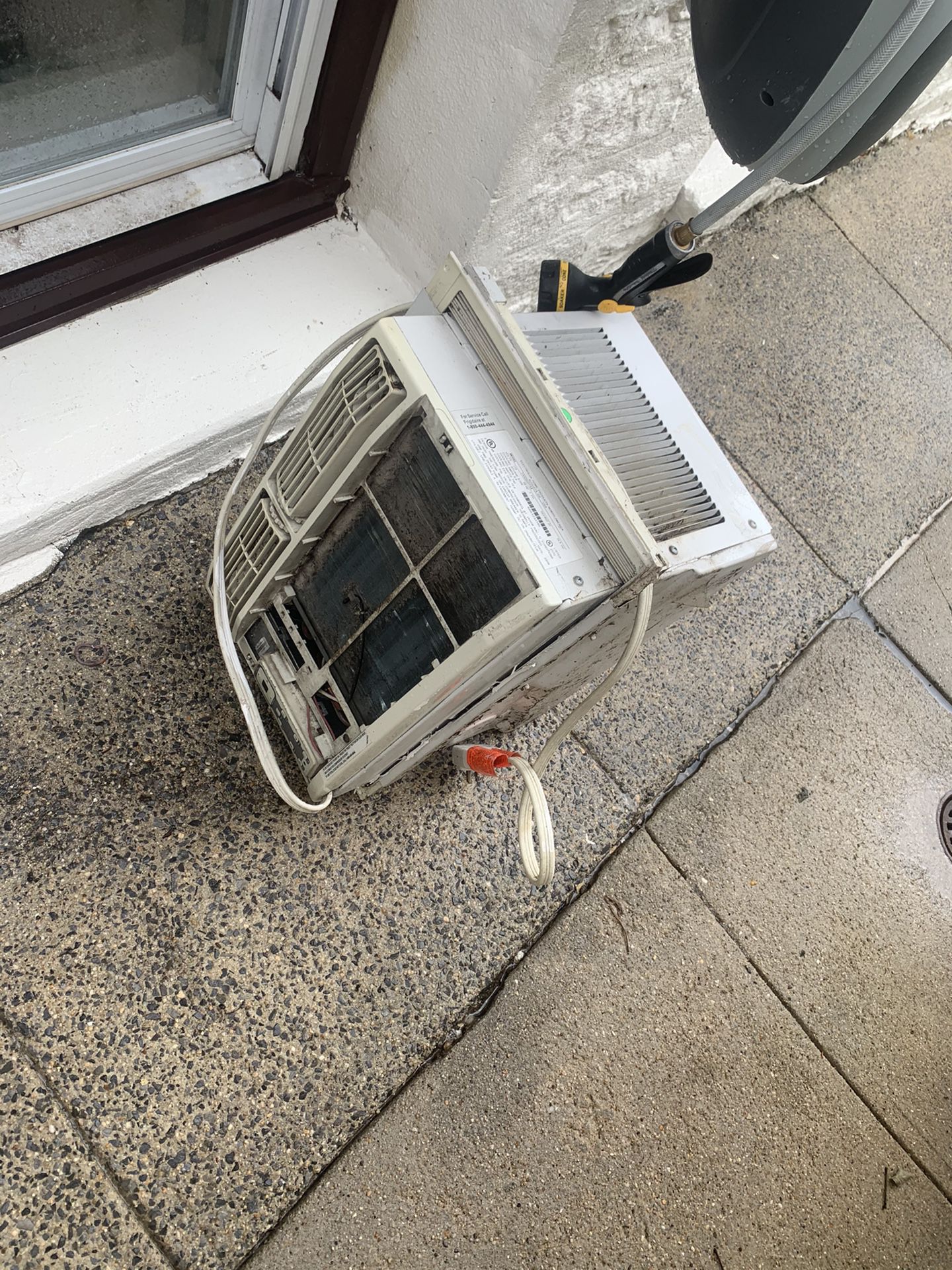 Working AC for free
