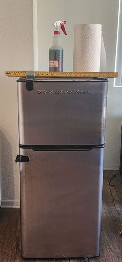 Frigidaire like NEW