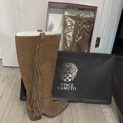 Beautiful Fringe Boots! NEW