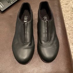 Bloch  Size 6 Leather Tap Shoes For Sale!