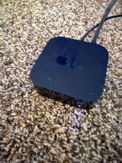 Apple TV (4th Generation) 32GB HD Media Streamer - A1625 ( no remote )