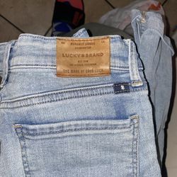 Clothing Lots Of Clothing Over 100 