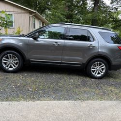 2011 Ford Explorer