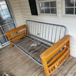 Wood & Metal Futon Frame – Solid & Sturdy
