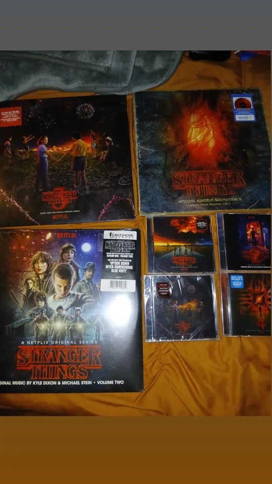 Stranger Things Bundle 