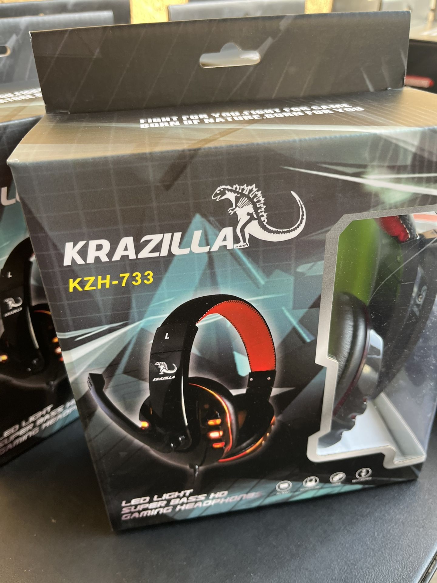 KRAZILLA KZS-733 LED LIGHT SUPER BASS HD GAMING HEADPHONES TWO COLORS AVAILABLE 