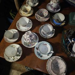 13 Vintage Collectible Teacups