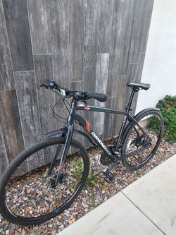 Diamondback 29 graveller hybrid road bike