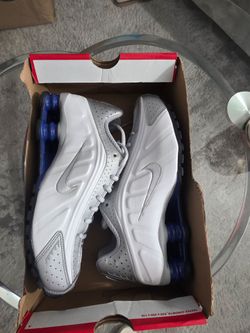 Nike Shox R4