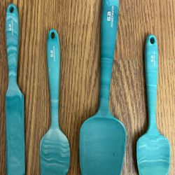 G.a Homefavor  Silicon Utensil Set