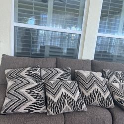 Frabic Pillows for furniture 