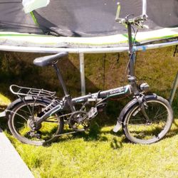 The Niftiest Fold-up Bike You've Ever Seen.