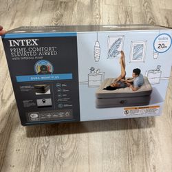 New intex raised comfort pillowtop 20 queen air mattress with built in pump 