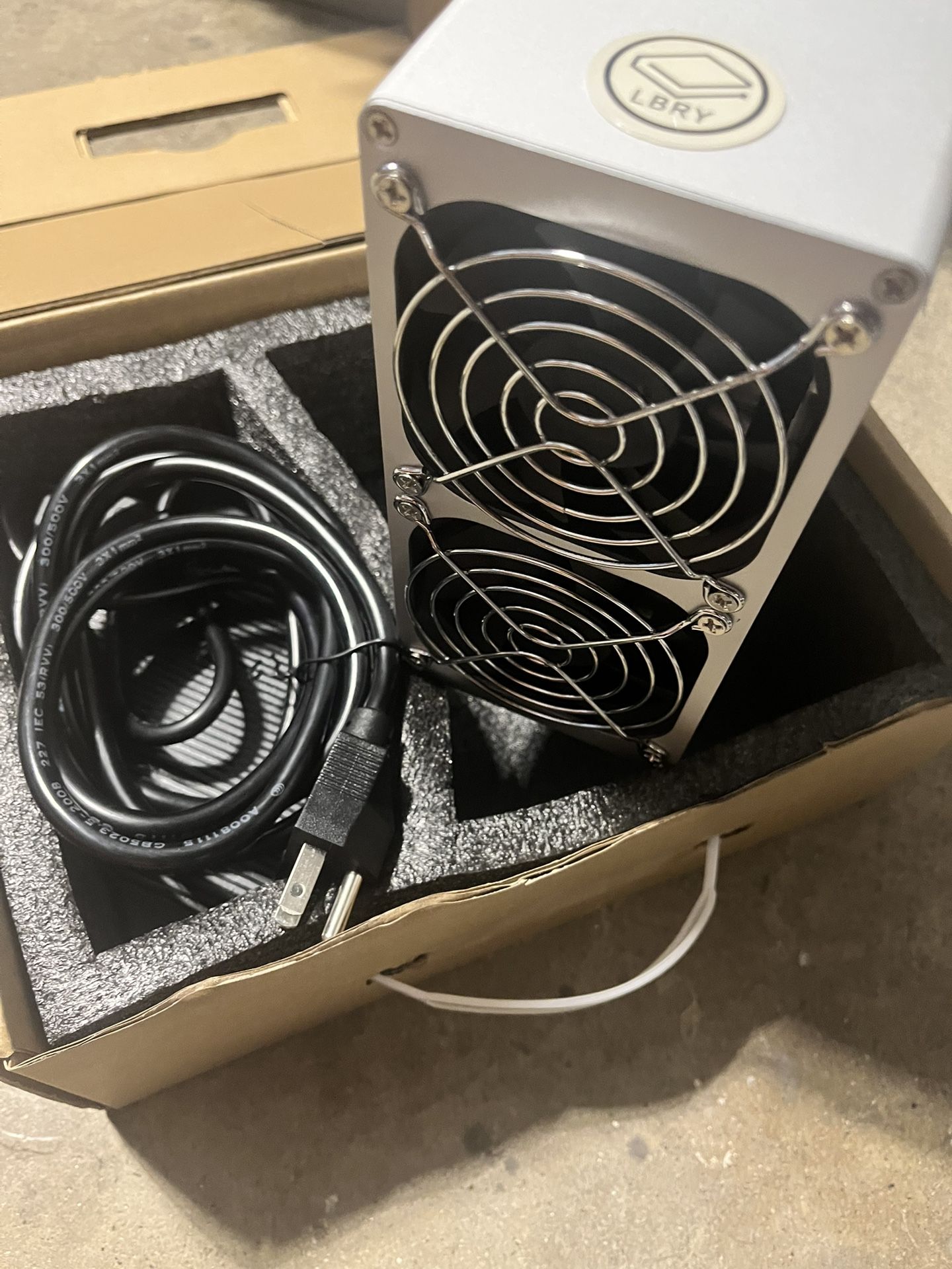 Goldshell Crypto Miner