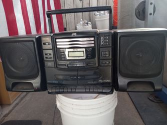 JVC PC-XC20 Portable CD Changer Boombox