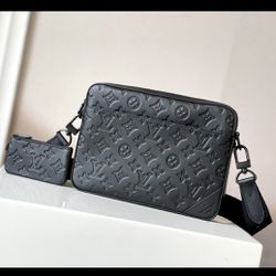 Louis Vuitton (LV) Messenger Bag