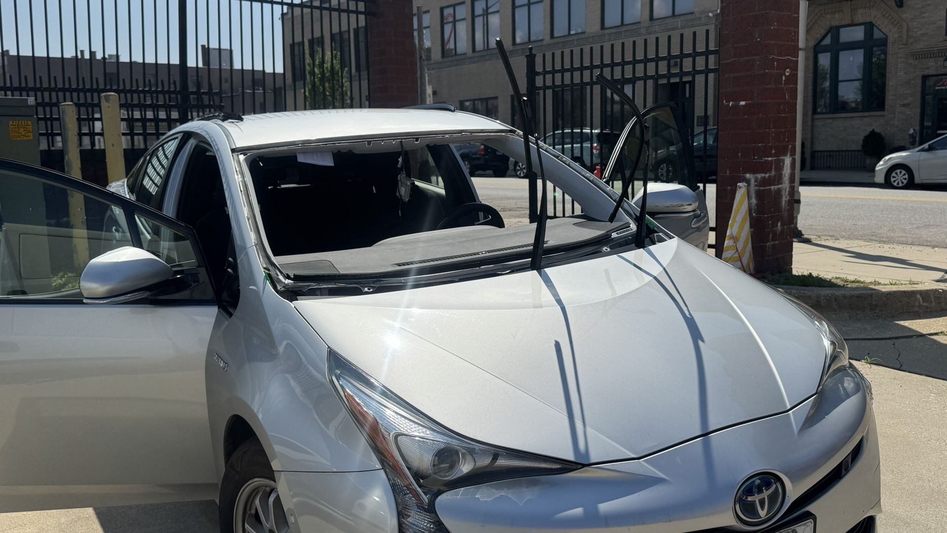 AutoGlass LLC 