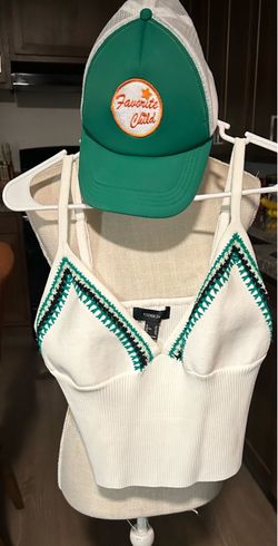 Forever 21 White Ribbed Crochet Trim Crop Tank
