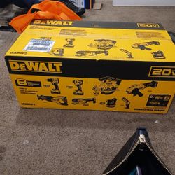 Dewalt 8 Tool Combo Kit