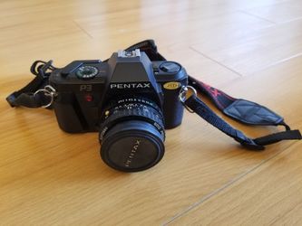 Pentax P3 Manual Focus 35mm Film Camera w/ 50mm Lens