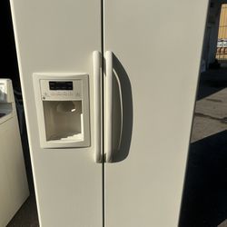 Ge Side By Side Refrigerator (BISQUE)