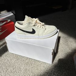 Nike Dunks Jordan 1 Low And Yeezys